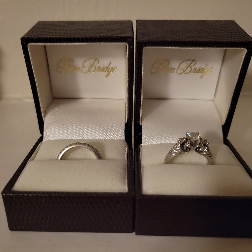 Engagement ring set